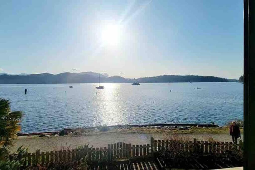 Villa Iconic 3-Story Waterfront 'Marina House' W/ View Gibsons Exterior foto
